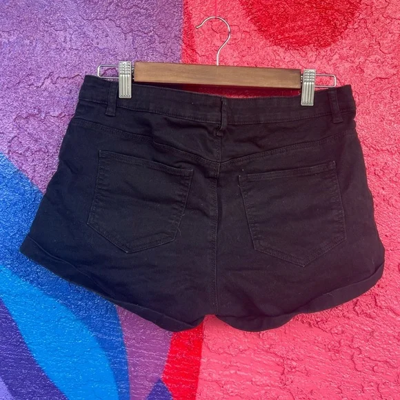 H&M shorts black size 10 - Picture 2 of 4
